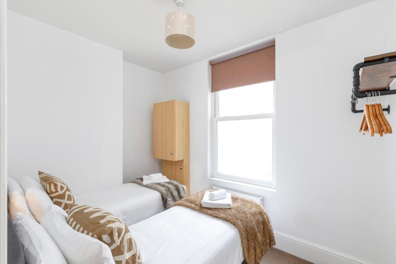 Serenity Square - Wow Location Central Brighton Sleeps 4 Bagian luar foto