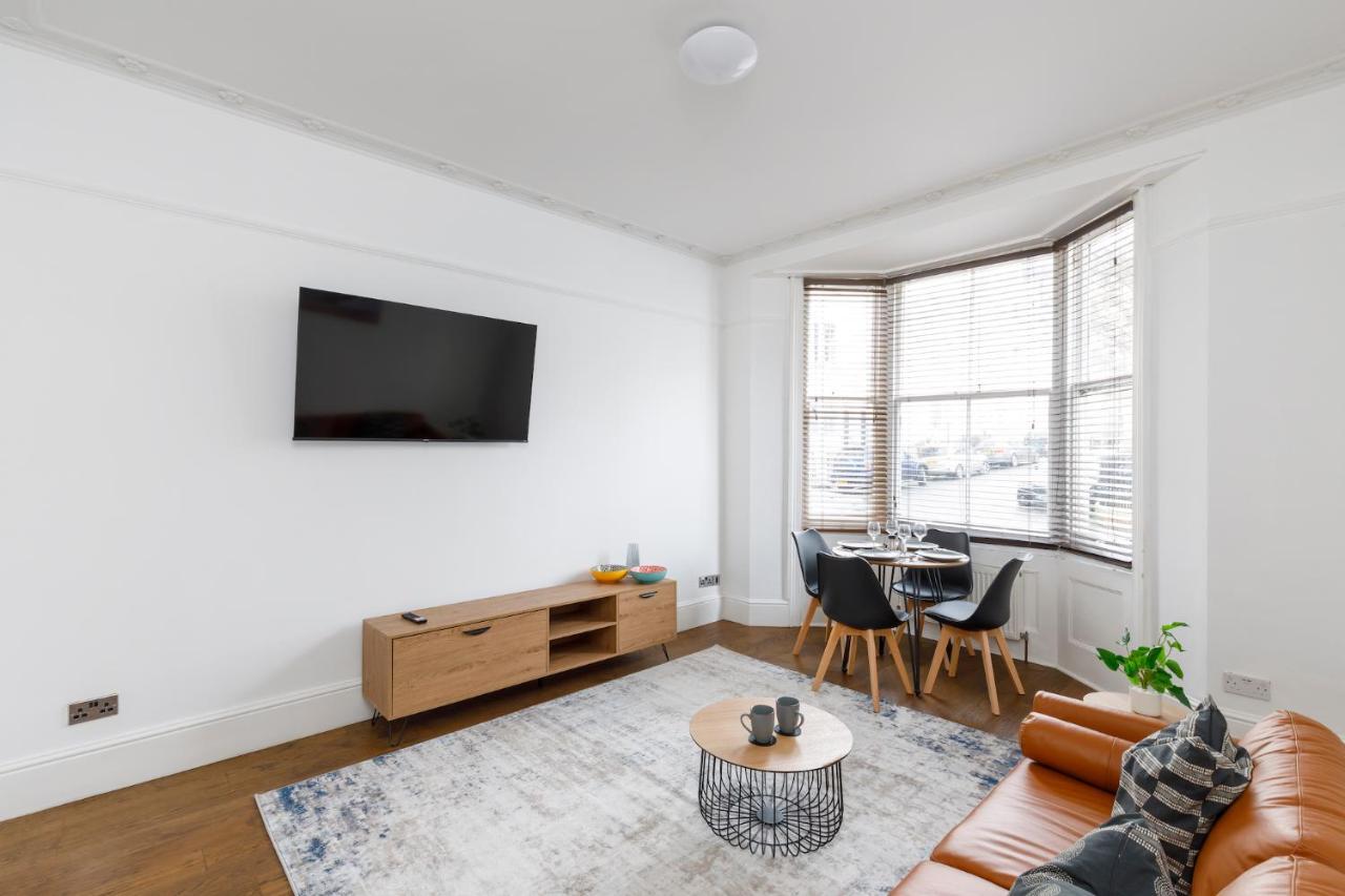 Serenity Square - Wow Location Central Brighton Sleeps 4 Bagian luar foto